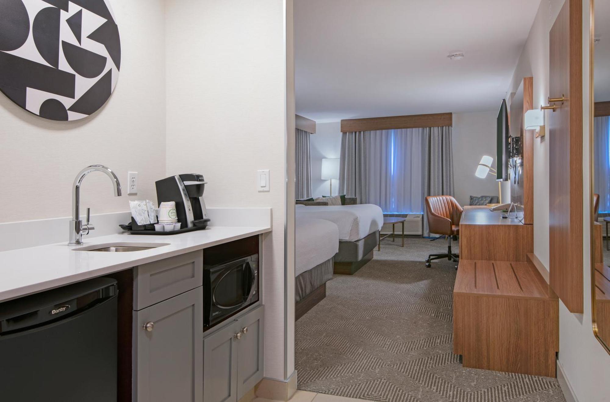 Holiday Inn Hotel And Suites-Kamloops By Ihg Dış mekan fotoğraf