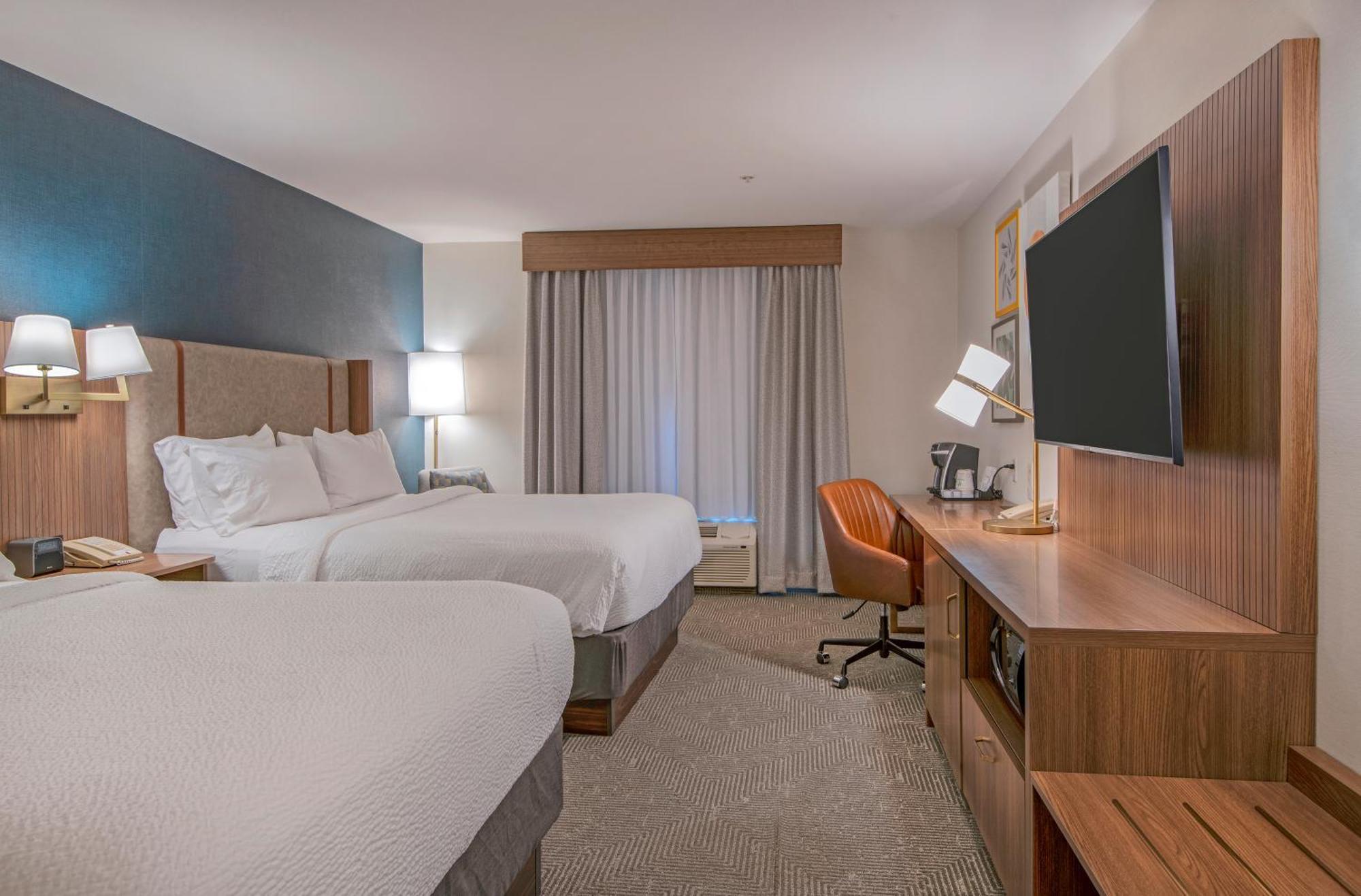 Holiday Inn Hotel And Suites-Kamloops By Ihg Dış mekan fotoğraf